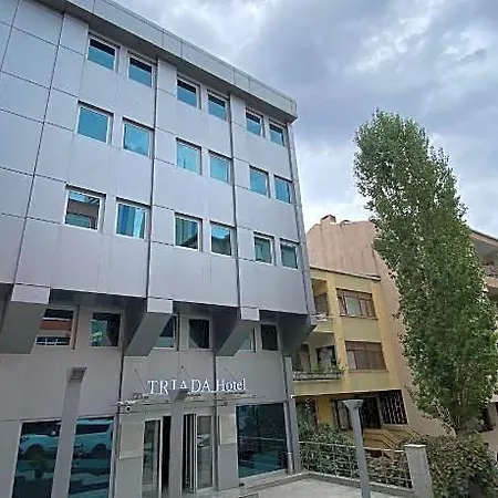 Hotel Triada Gayrettepe