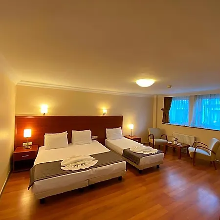 Triada Gayrettepe 3*